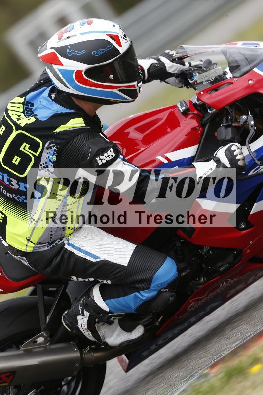 /Archiv-2025/04 13.04.2025 Get Faster Caremotion ADR/Gruppe gelb/127